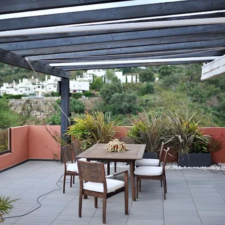 Lejlighed Bright In The Hills Of Elviria